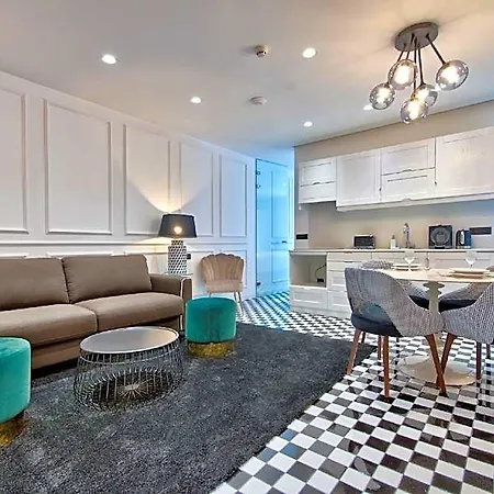 Hotel Holm Boutique &