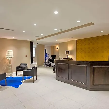 Holm Boutique & 4*